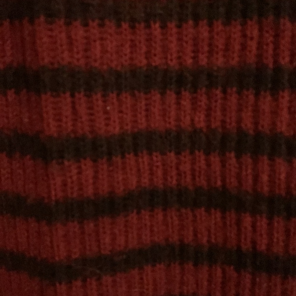 Express sweater - Picture 2 of 4